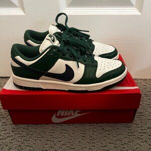 Women's Nike Dunk Low